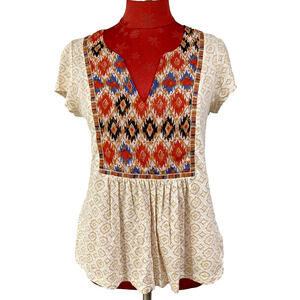 Anthropologie Akemi + Kin Top M Short Sleeve Beige Orange Embroidered Boho Chic